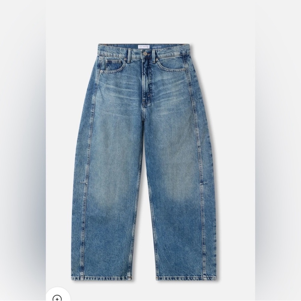 NWT Good American Good Extreme Barrel  Jeans size 8/29. Inseam 27 1/2. - Picture 2 of 9